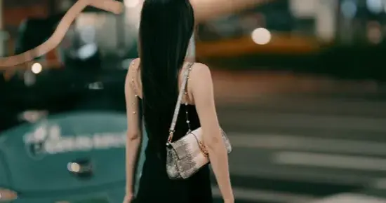 别在虚妄中消耗自己，认清现实，踏实前行