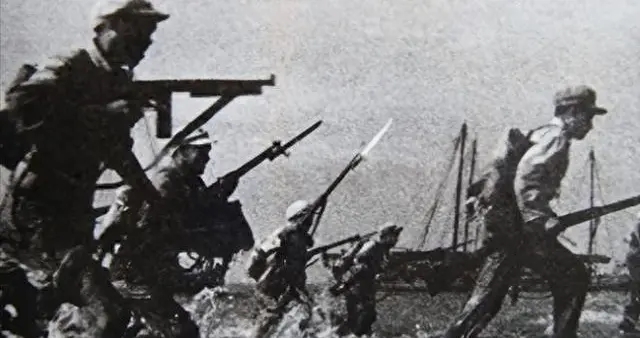 海南解放后，邓华韩先楚因何事争吵？韩：命令我服从，后果你负责