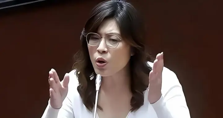 台湾时局有变，最大矛盾是民众与政客之间矛盾，民众支持和平统一