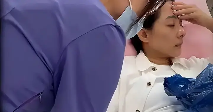 钱再多有什么用？46岁的刘璇突然晕倒，给内娱女星提了个醒