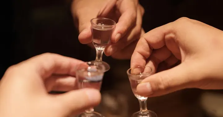 少量饮酒真的养生？全球数据打破了我们对饮酒的全部想象