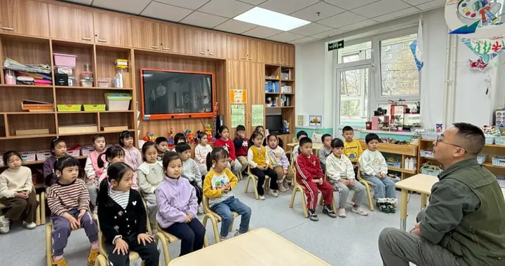 第一个面临消失的职业，不是幼师，不是快递员，而是这三种工作？