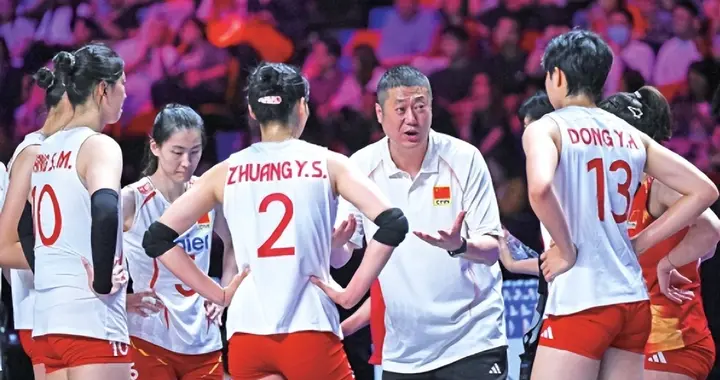 女排亚锦赛明日抽签，12队抢1张直通门票，中国名单全面预测