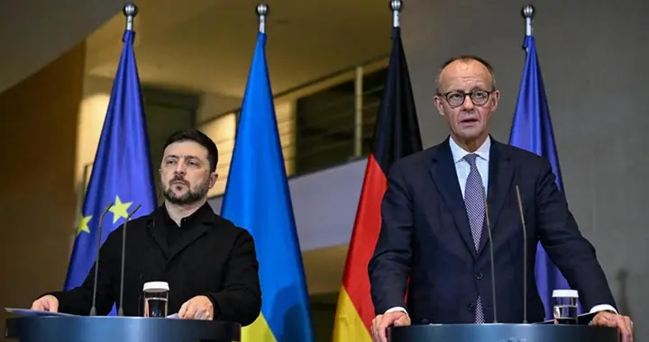 最后倒计时，泽连斯基体面妥协，特朗普通告全球，11国发联合声明