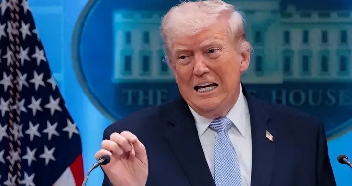 特朗普被传送医救治，生命垂危？鲁比奥有望接手总统