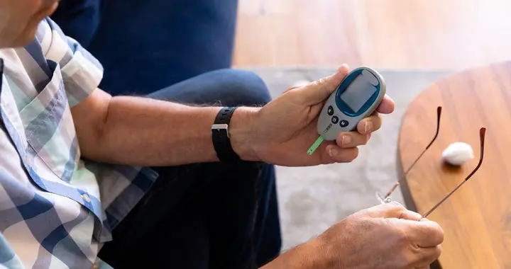 别被口感骗了！7种不甜食物暗藏升糖陷阱，糖友务必警惕