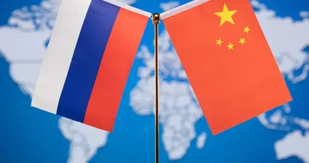 特朗普邀请中俄加入和平委员会，哈马斯大势已去，高层要离开加沙