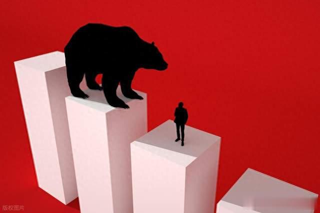 2年内从15万本金赚到318万，总结了10条铁律，话很短，含金量很大