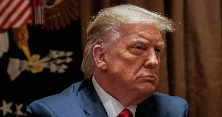 特朗普拒绝马查多接管政权，称马杜罗副手将协助美国完成权力交接