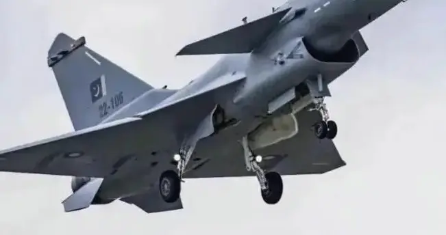 成飞确认歼10CE击落印战机！印度还想狡辩？