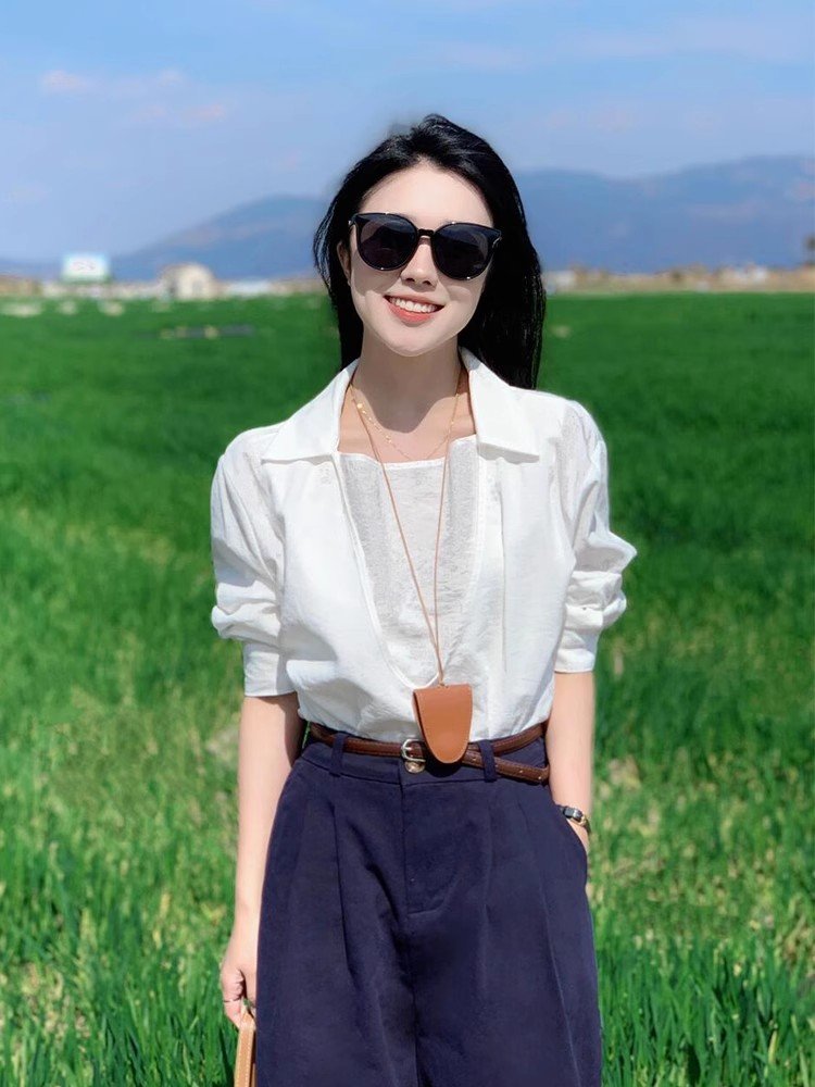 轻奢高级感白色v领假两件衬衫女早春外搭季