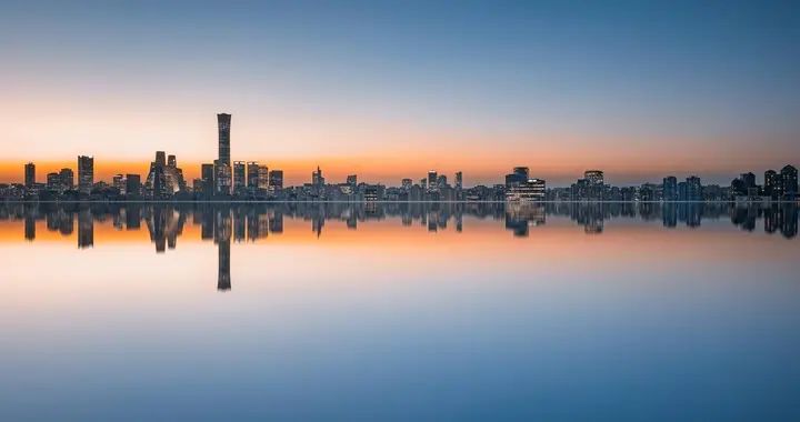 MySQL 是怎么从巅峰急剧坠落的？