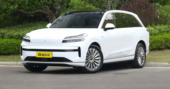 试驾乐道L90：大六座/七座布局，570km续航，租电17.98万起
