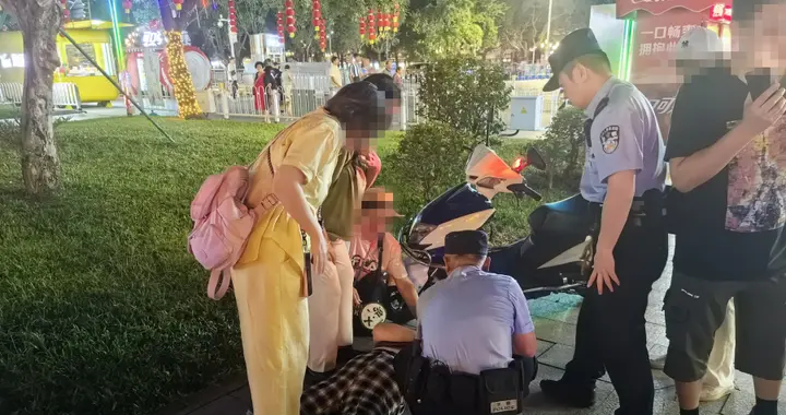 大沙头游船码头一游客突发疾病，民警紧急救助