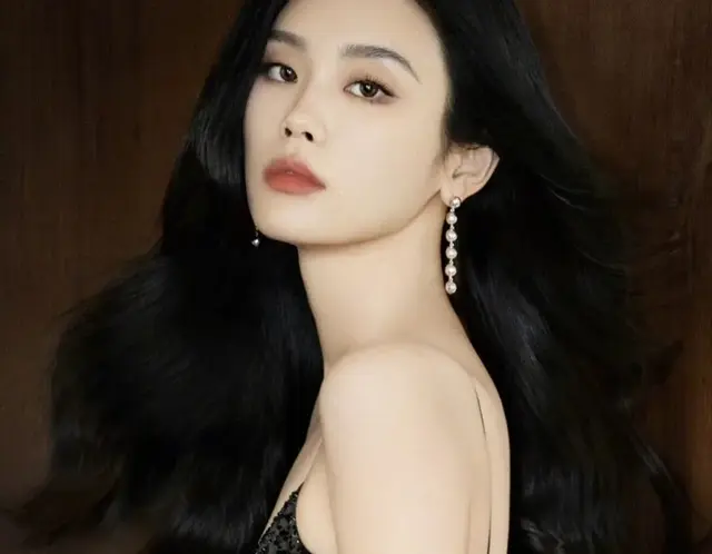 女星图鉴｜起初不懂奚梦瑶的美，再看已被迷到醉啊
