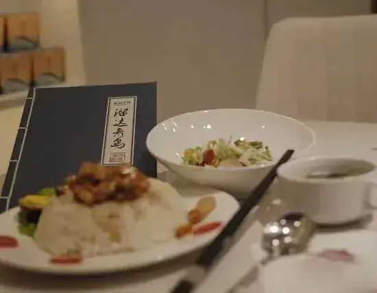 老天爷早配好的三碗饭：争来的烫手，抢来的硌牙，该你的跑不掉！