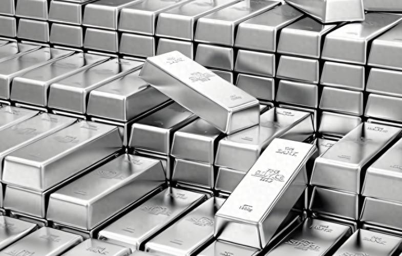 白银基金狂涨 140%，三连板后突跌停，套利者血亏收场