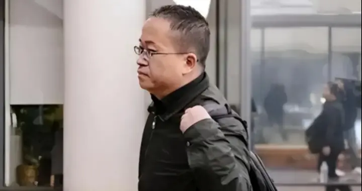 戴着电子镣铐的9年！中国芯战士张浩，用骨气硬刚美国霸权