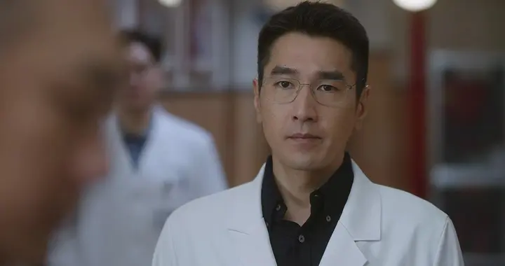 《问心2》林逸被毁！看清张斟被开除的真相，才懂盛年结局或入狱