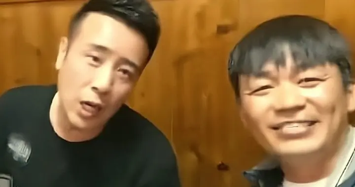 于和伟 王宝强小酒馆聚餐，两人喝的脸通红，疑似于和伟妻子亮相