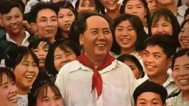 史行途：毛泽东热从何而来  毛主席逝世四