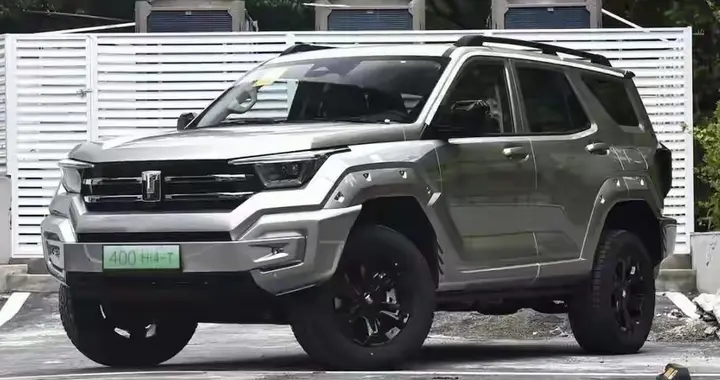 太惨了！12月硬派越野车销量榜：豹5夺冠，坦克300第6，勇士第21