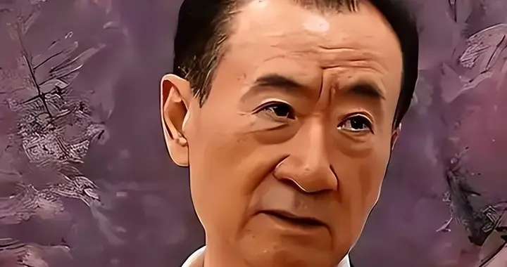 万达深陷6000亿负债，王健林无奈断臂求生，44亿抛售万达电影