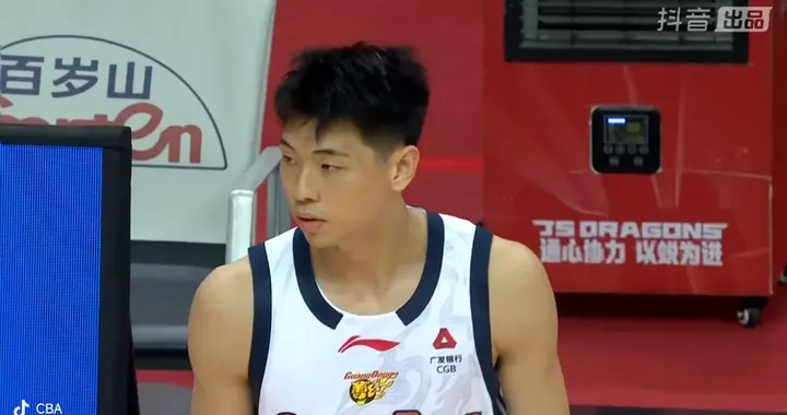 爆大冷！徐杰错失绝杀 胡明轩打铁 崔永熙低迷 广东输给江苏