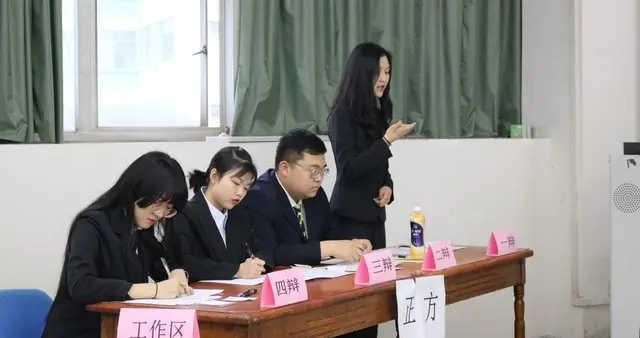 2026届考生必读：在就业浪潮与高考变革中，如何锚定人生坐标？