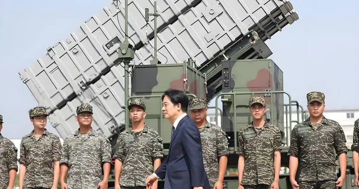 赖清德收到致命坏消息，断定军火已被扣，美军主力正连夜撤离台海