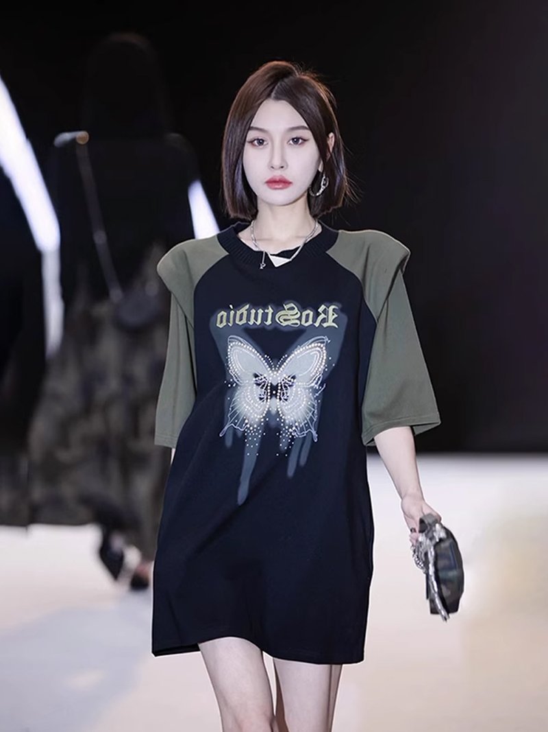 夏季黑色连衣裙小众设计感又a又飒女装