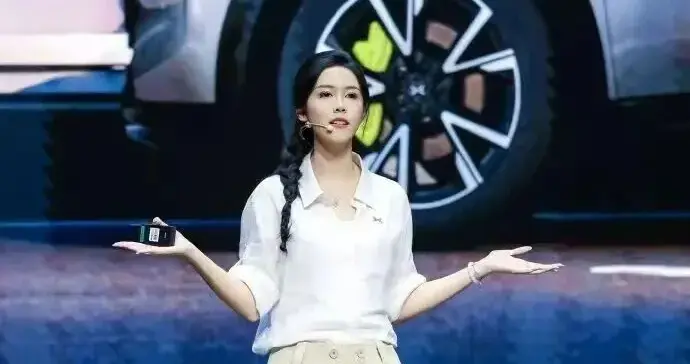 想挣我钱，又喊我“老登”，小鹏汽车这波得罪了谁？