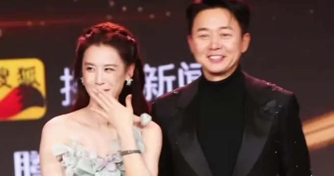 黄圣依离婚后美回巅峰！网友：离开内耗，颜值秒开挂