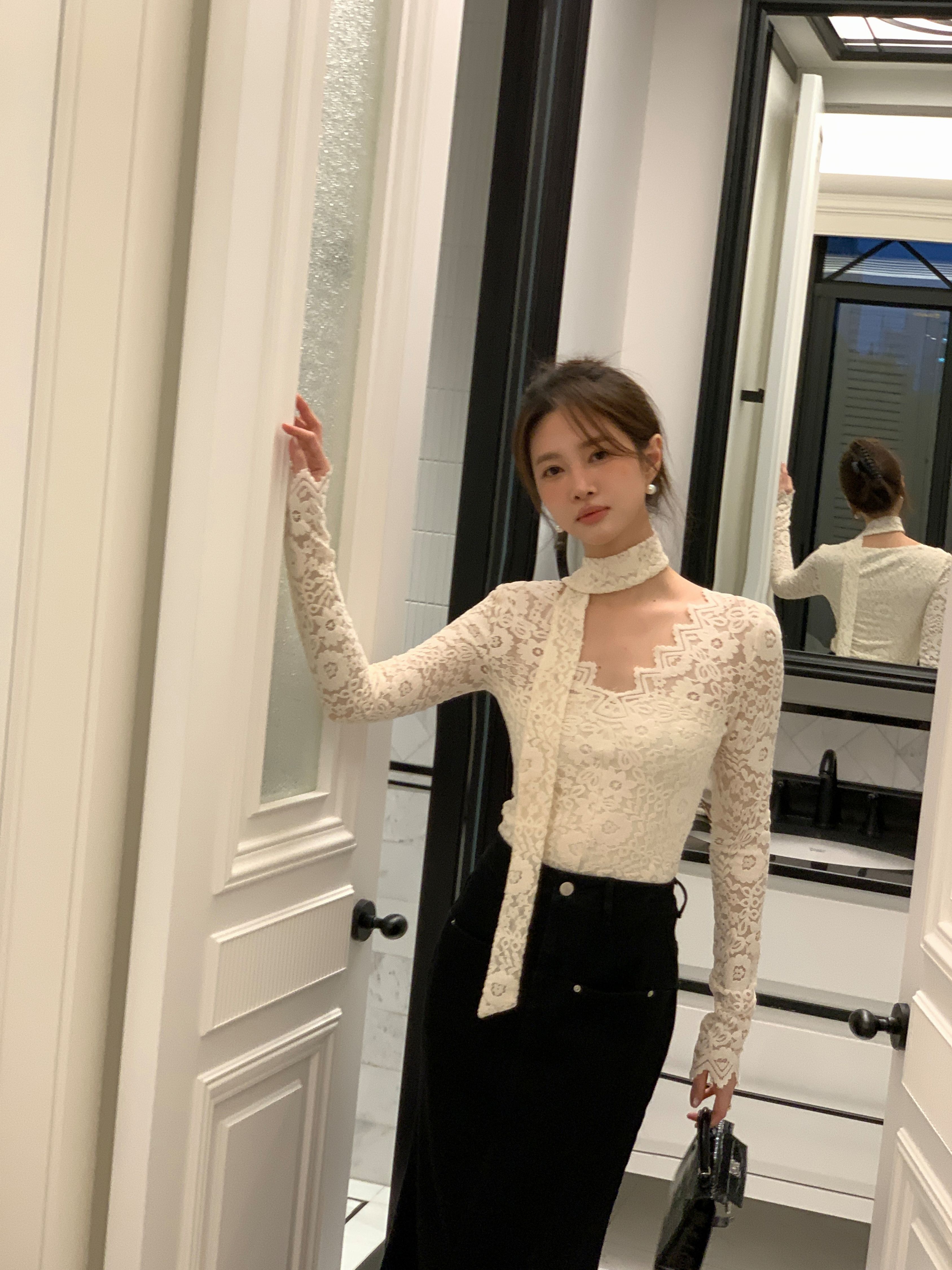DPLAY气质法式白色飘带绒感蕾丝小衫