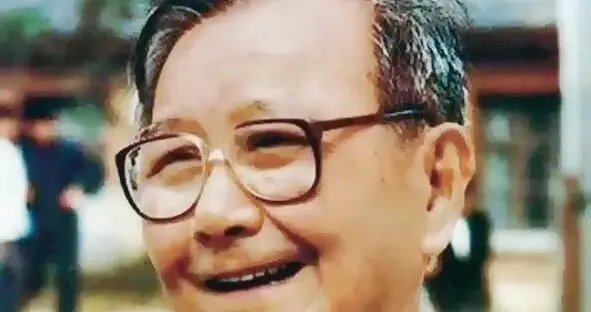 杨承宗：放弃55万法郎，带回13箱“希望” | 科学家作风学风故事