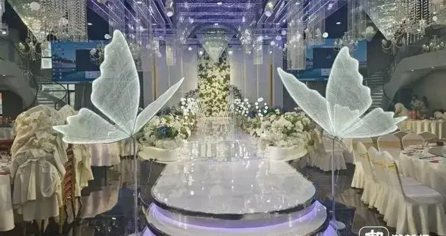 萧山村里红馆火了！30桌场地费仅1万，外地人都抢着租