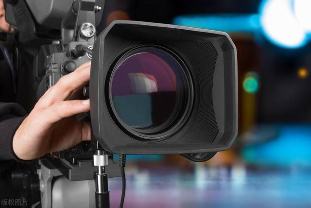 浅谈摄影领域的发展方向，想全职搞摄影应该注意什么？怎么做？