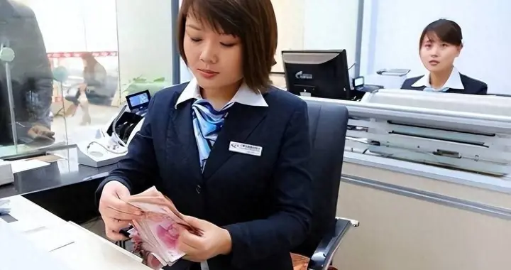 现在轮到银行开始头疼了！越来越多储户，主动把存款分到不同银行