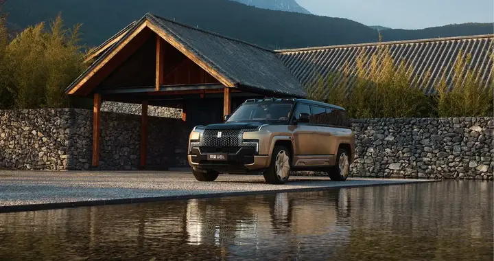 仰望U8L鼎世版，如何重塑顶级豪华？