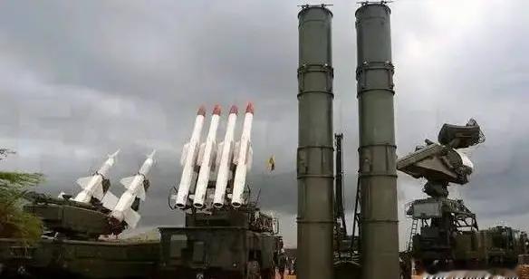 美国终于说实话，不是中俄雷达导弹不行：美军发射新一代秘密武器