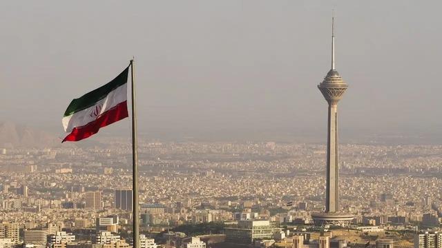 布衣小农人：伊朗这次真硬气！ 4月12日