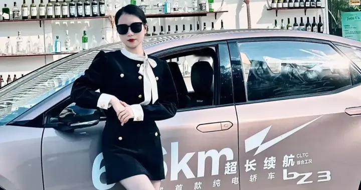 9万级卷王实锤！丰田bZ3-2880mm轴距+高QDR品质，纯电家轿闭眼冲