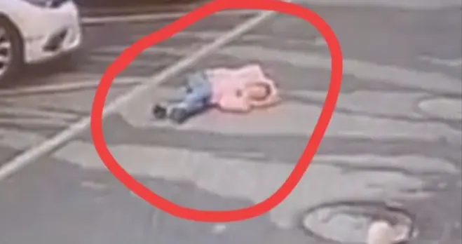 9岁女童倒地猝死后续：舅舅曝光真相，聊天内容流出，男方被打脸