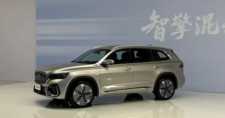 日系两田太难了！国产车企组队油电混动，吉利油耗破世界纪录！