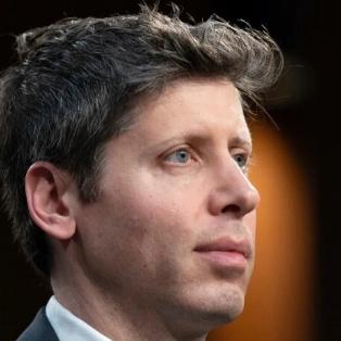 清风档案室：AI大佬家被扔燃烧瓶！奥特曼