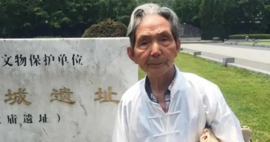 迎国庆·贺中秋——当代中国书画名家推荐｜徐坚