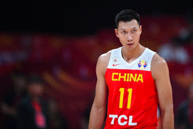 易建联退役，中国男篮再无“大哥”？