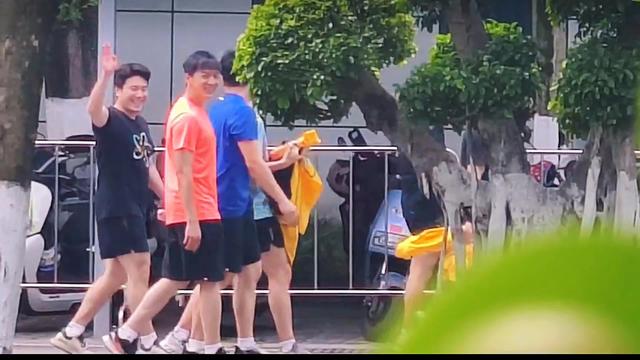 5月8日国乒新情报：今天下午返京，封训内景首曝光，两天调整备飞