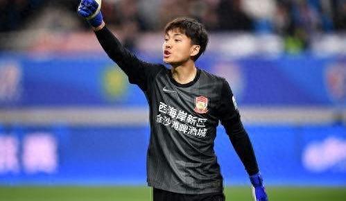 谢辉夸李昊高接低挡 航体0比0 西海岸客场拼得硬气一分