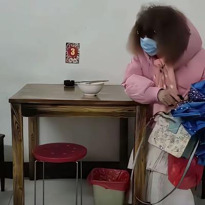 乐天派苹果Y：请原谅我，看到这图片后，不